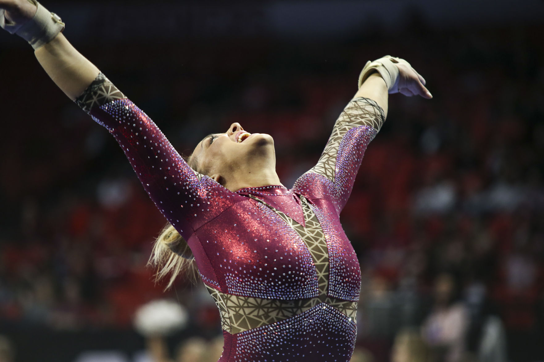 Maggie Nichols